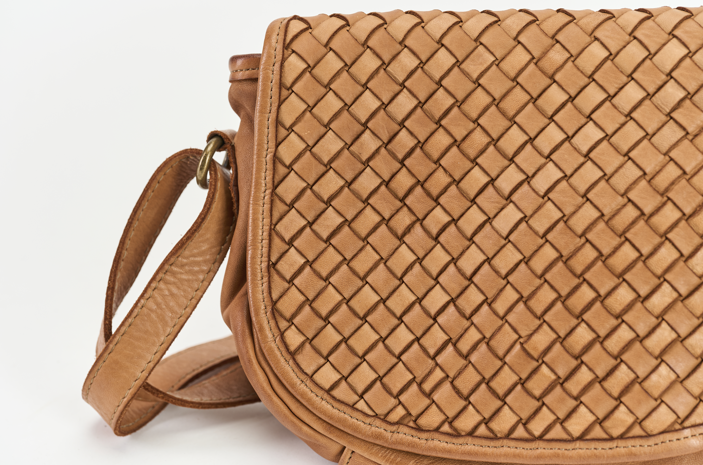 V031 SMALL Leather Bag