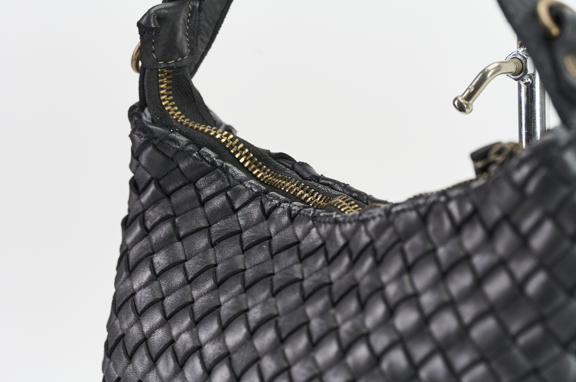 V031 SMALL Leather Bag