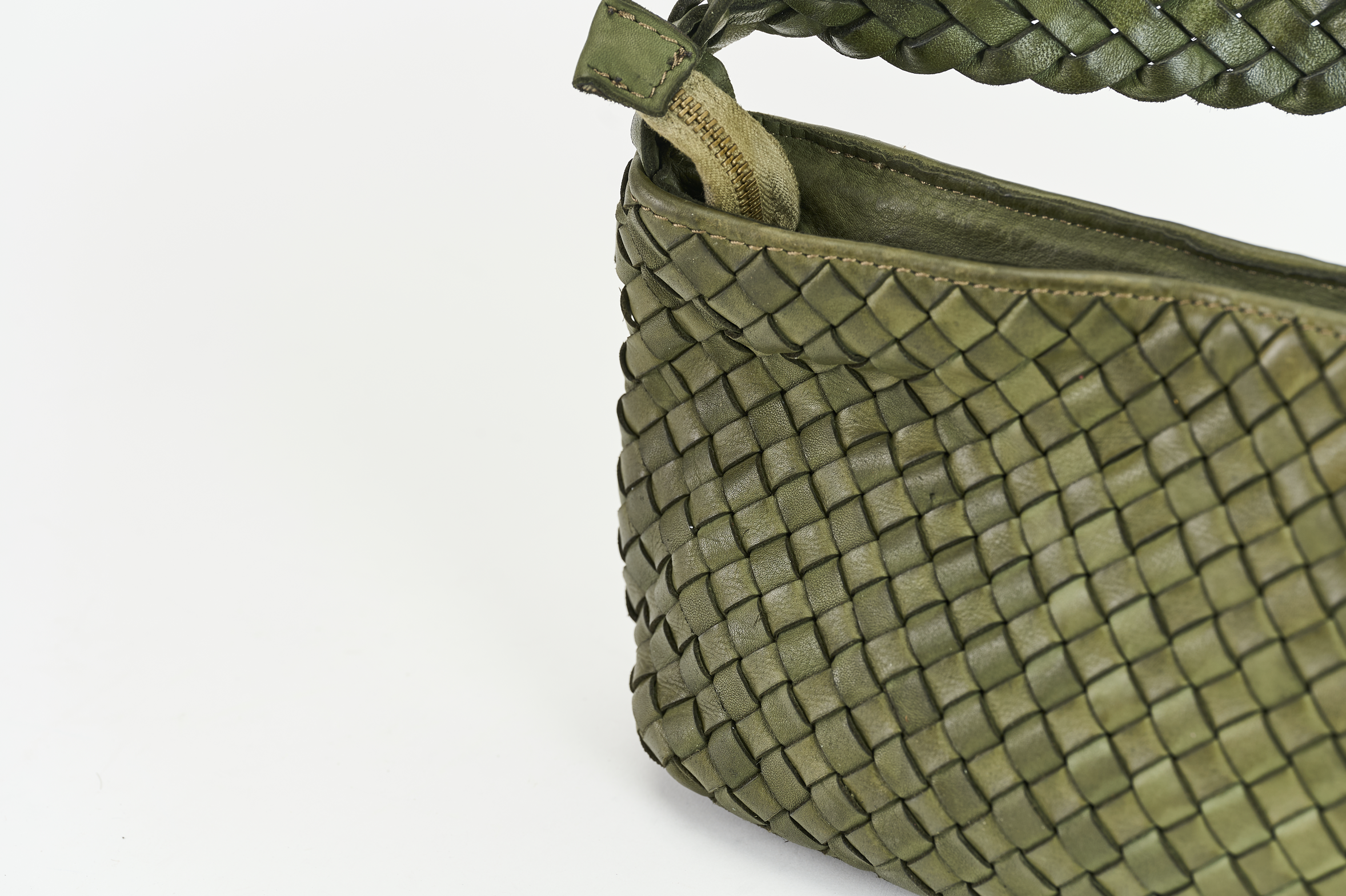 V031 SMALL Leather Bag