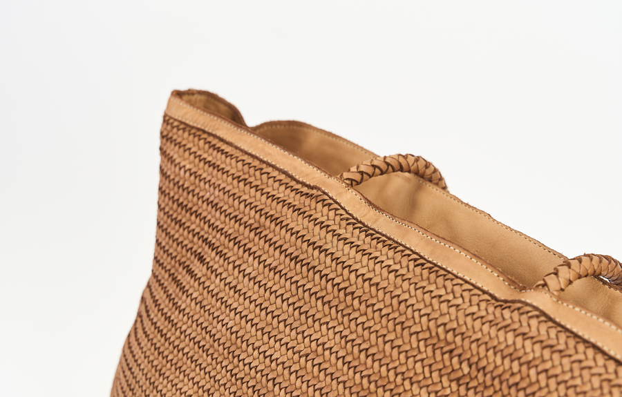 V031 SMALL Leather Bag