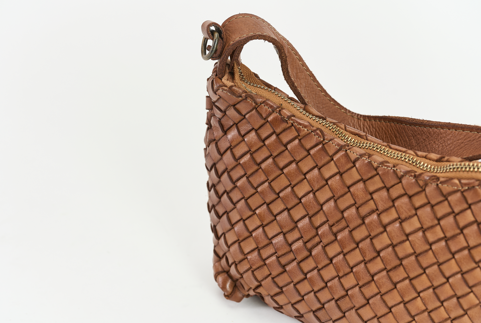 V031 SMALL Leather Bag