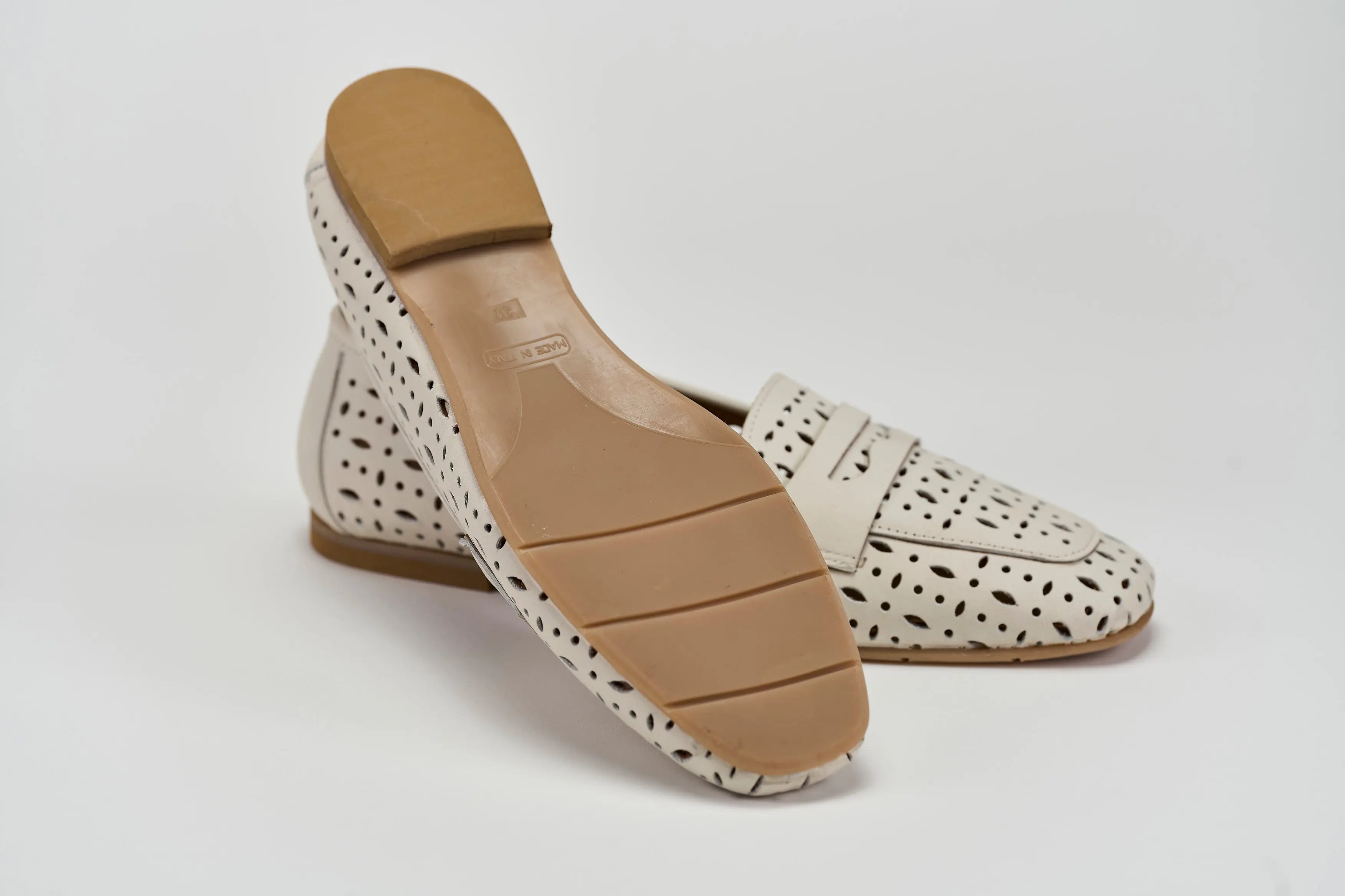 Ambra 11 Latte Barbera Biella - Scarpe Fatte a Mano