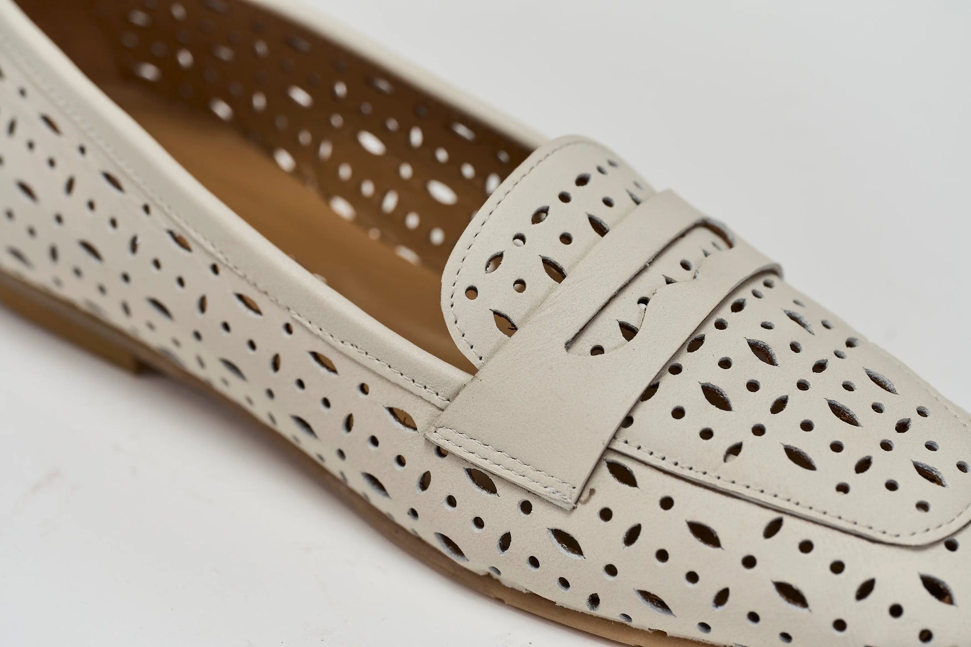 Ambra 11 Latte Barbera Biella - Scarpe Fatte a Mano