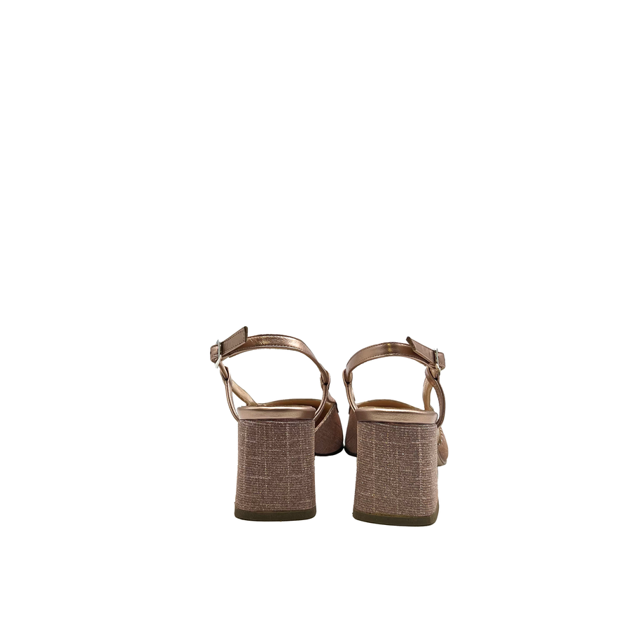 1055 Cipria