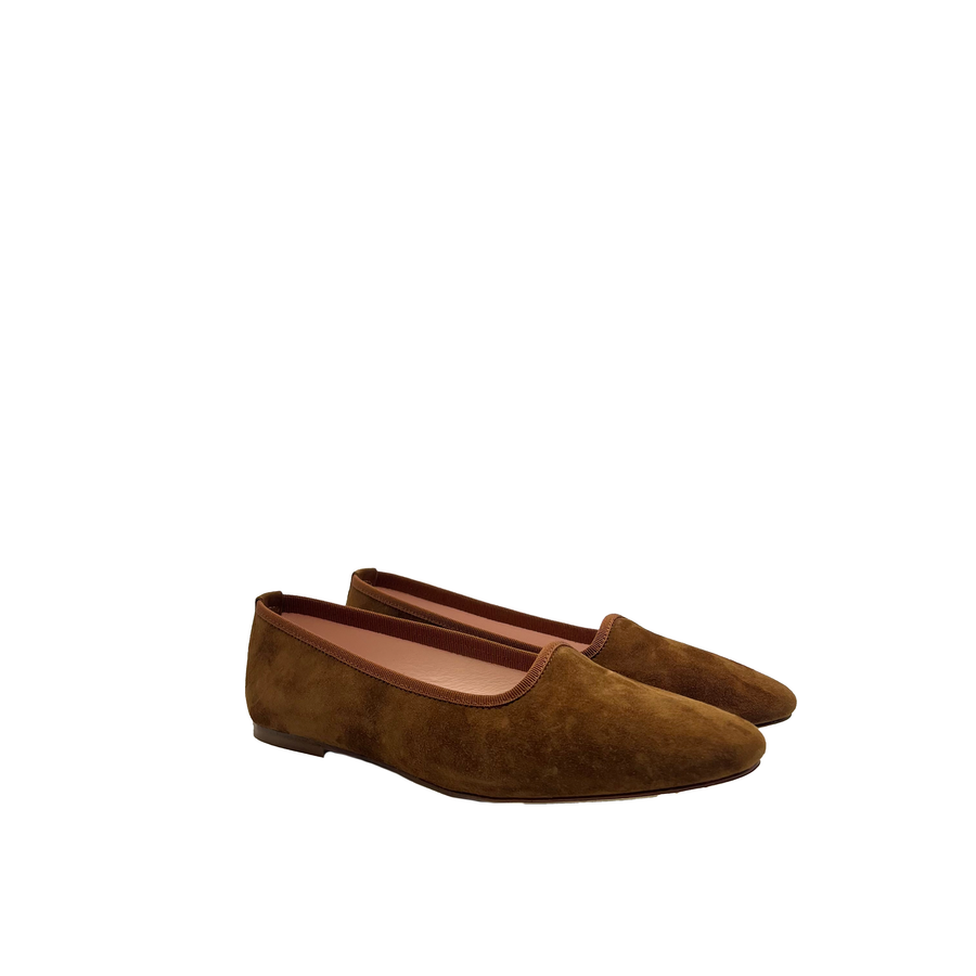 1053 Caramel