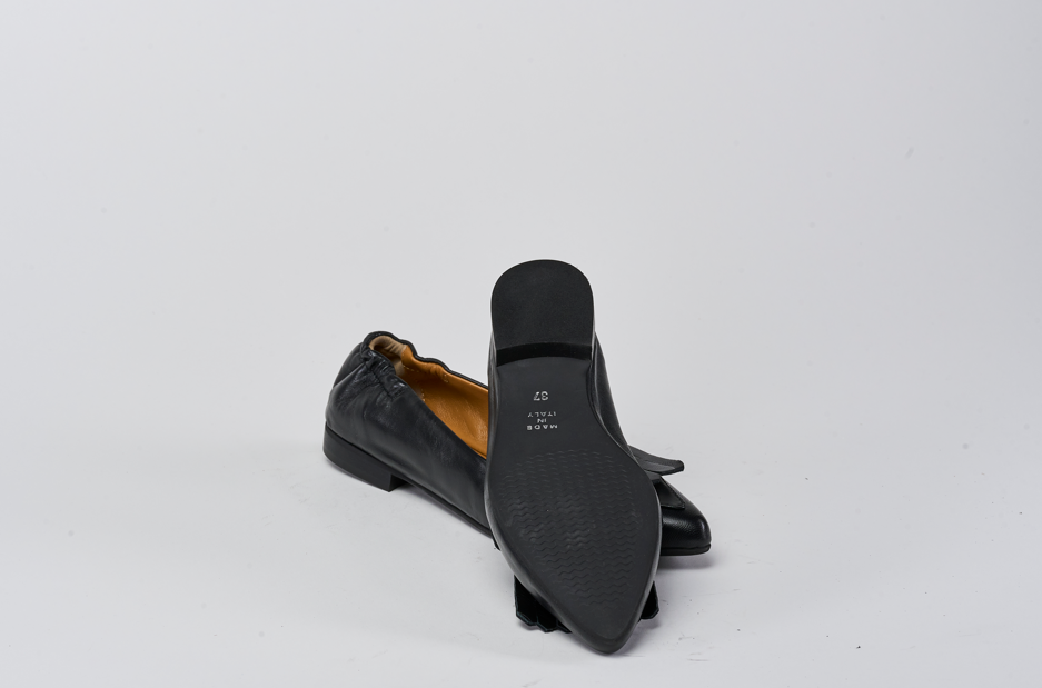 Cara Sandalwood