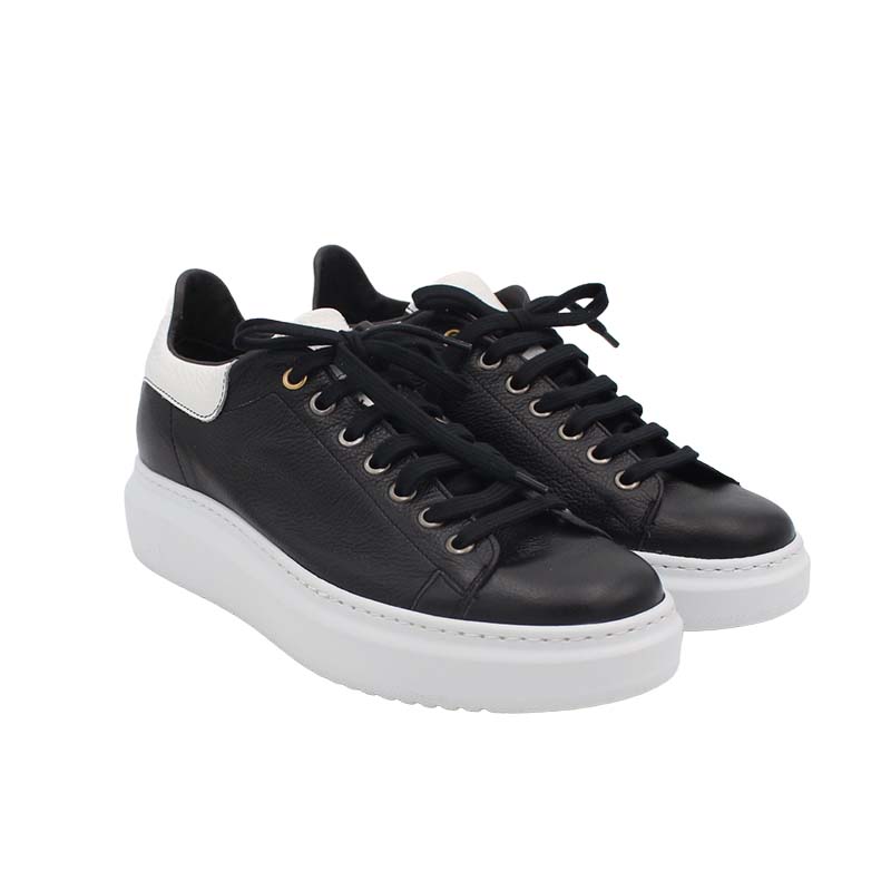 Sneaker 520 Black&White