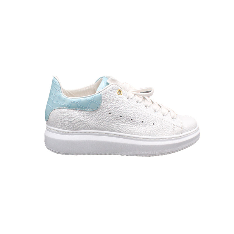 Sneaker 520 azzurra